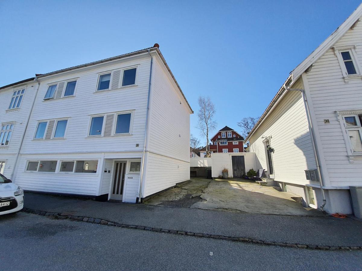 Central Bnb Stavanger At Bertis Ap4 Exteriör bild